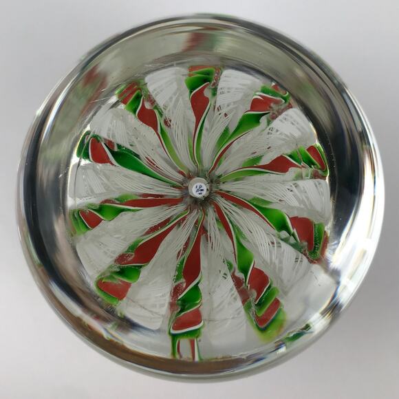 Perthshire 1985 Christmas Crown Shepherd and Sheep Latticinio Twist Paperweight - Picture 3 of 14